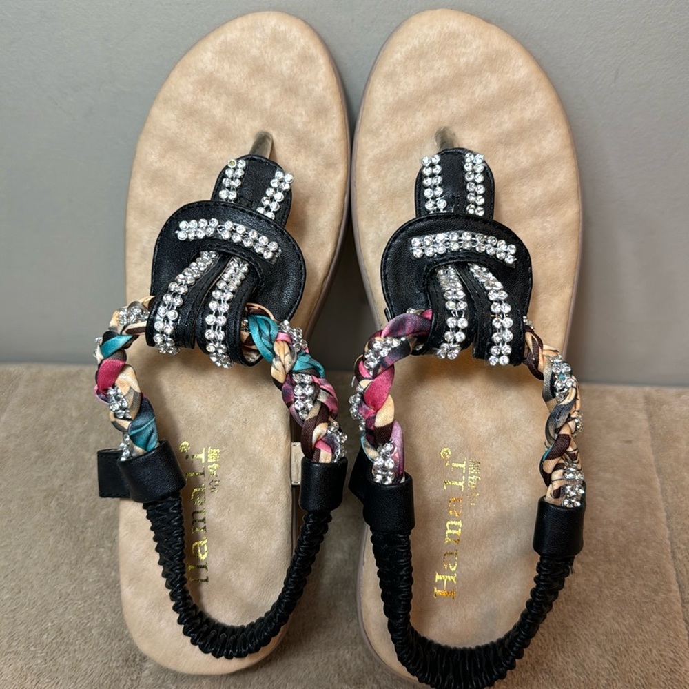 HAMALI sandals
